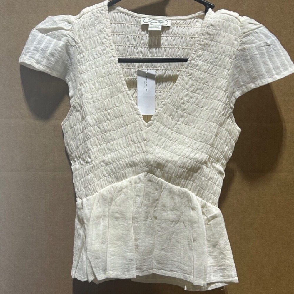 NWT American Eagle Women's Ivory Stretch Crop Top - XXS